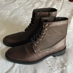 Kenneth Cole Boots
